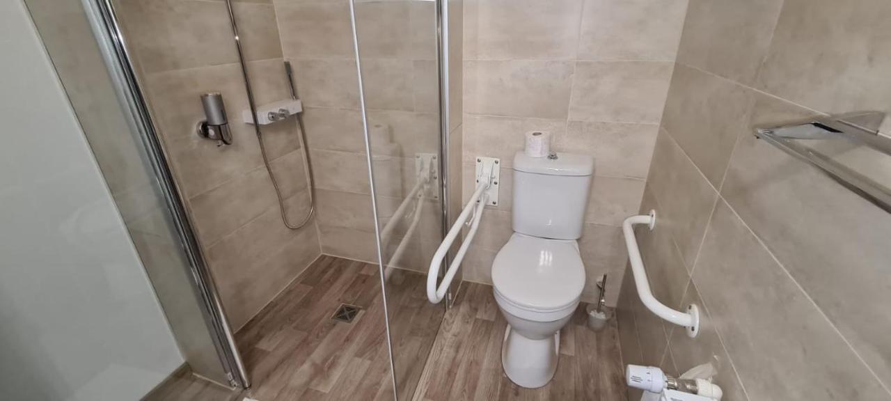 Cedar Crest Aparthotel Rîşnov Εξωτερικό φωτογραφία