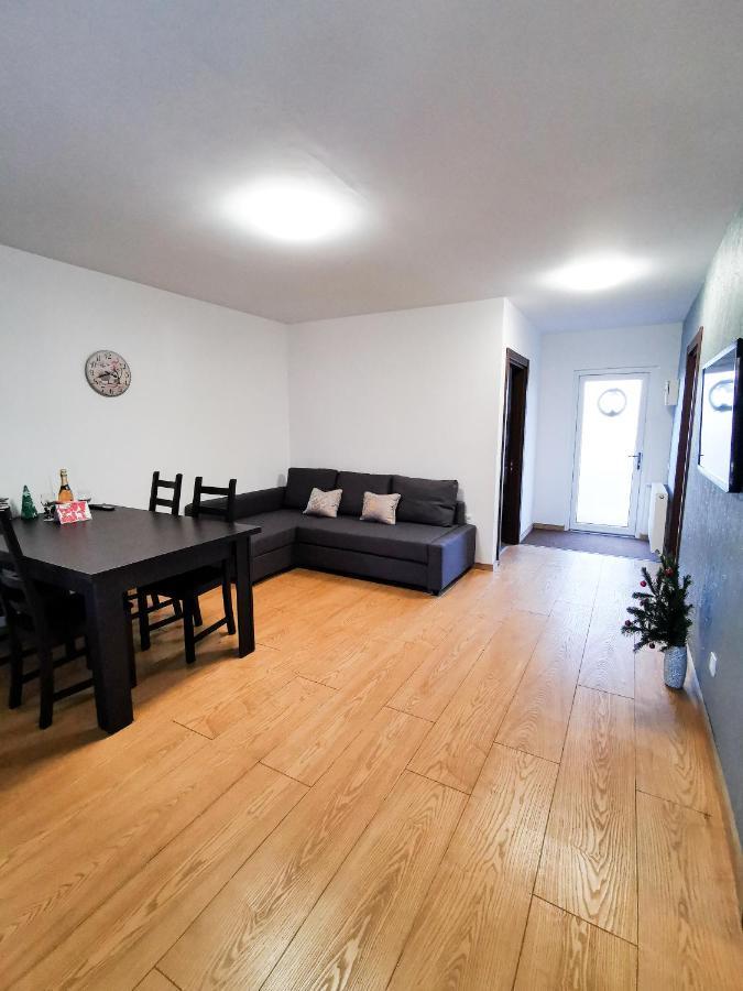 Cedar Crest Aparthotel Rîşnov Εξωτερικό φωτογραφία
