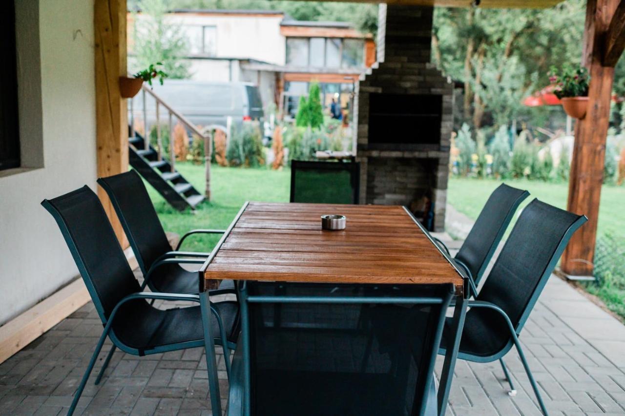Cedar Crest Aparthotel Rîşnov Εξωτερικό φωτογραφία