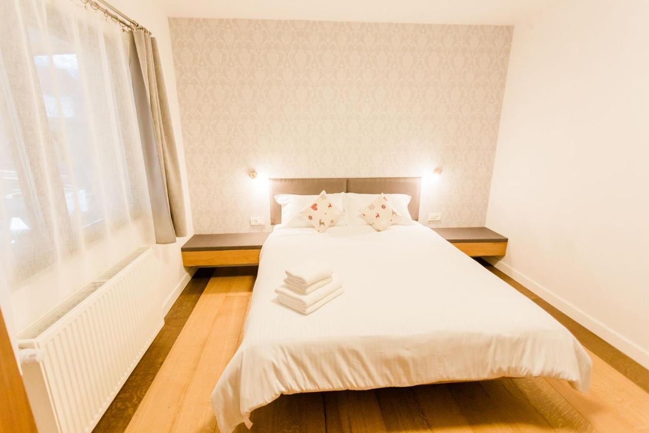 Cedar Crest Aparthotel Rîşnov Εξωτερικό φωτογραφία